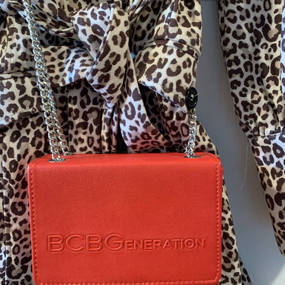 BCBG Red Faux Leather Crossbody Purse w/ Silver Accents. Never Used. New!!!